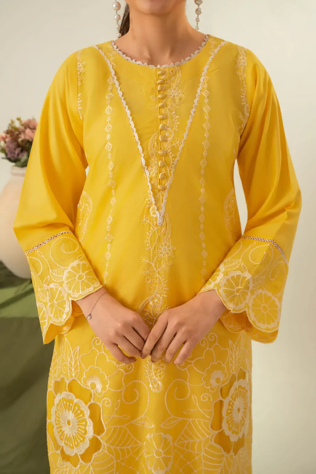 Surya Embroidered 3Pc